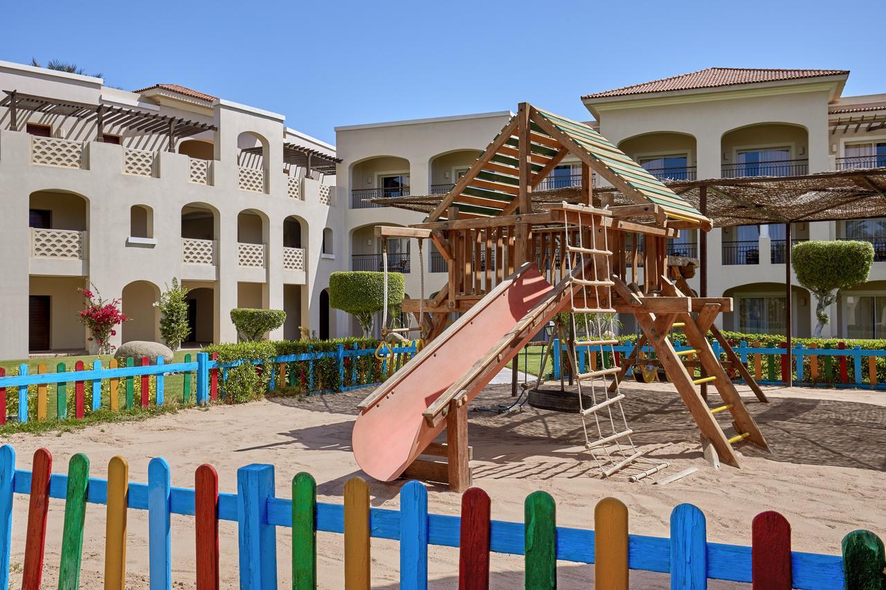 Jaz Mirabel Resort Sharm el-Sheikh Exteriör bild Playground at the resort