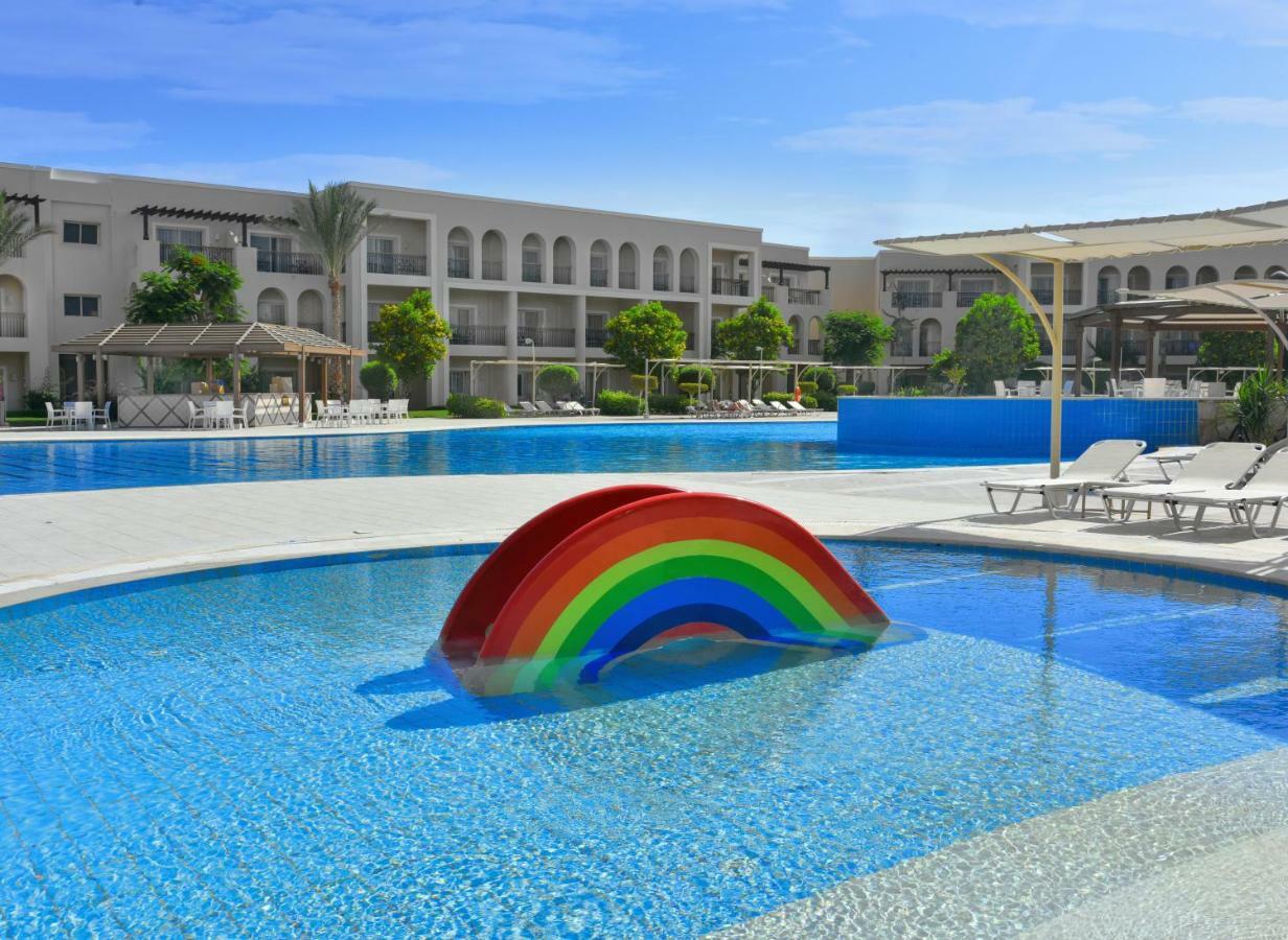 Jaz Mirabel Resort Sharm el-Sheikh Exteriör bild Rainbow float